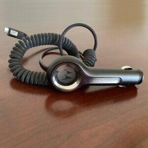 EUC Geniune OEM Motoroloa SPN5400A Cellphone Rapid Charge Vehicle Power Adapter